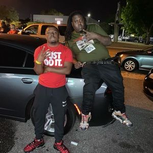 Meet your Posher, Ray